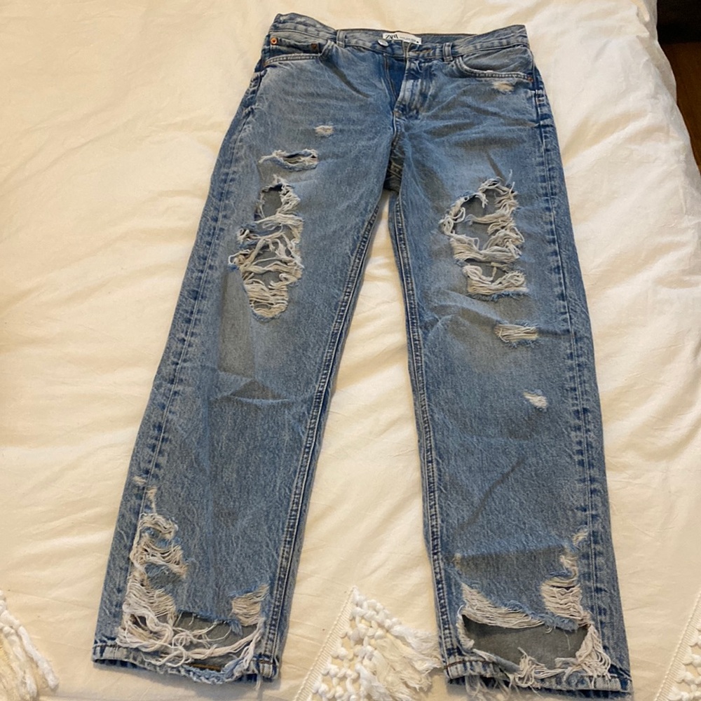 Zara “the pepper mom” jeans!